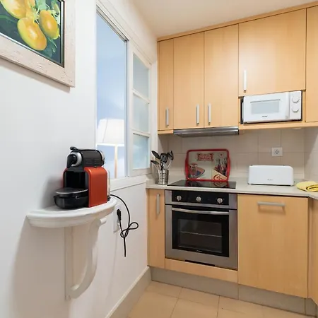 Elegante Apt. P/4 En El Centro De C/wifi דירה ויגו